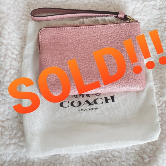 Coach - Picture 1 of 6